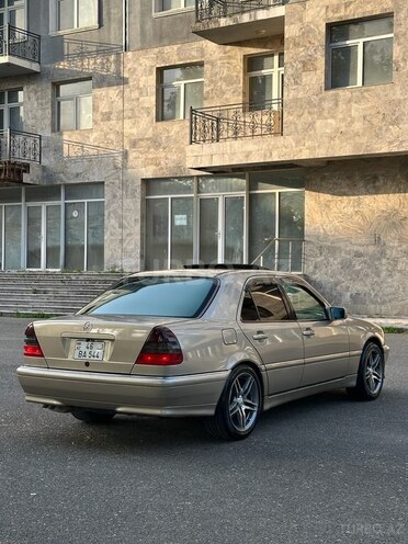 Mercedes C 230 1999, 341,000 km - 2.3 л - İsmayıllı