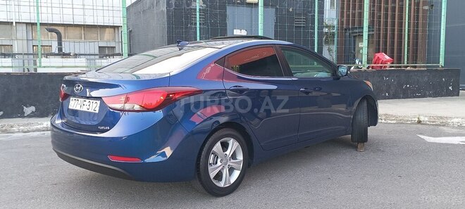 Hyundai Elantra 2015, 127,000 km - 1.8 л - Bakı