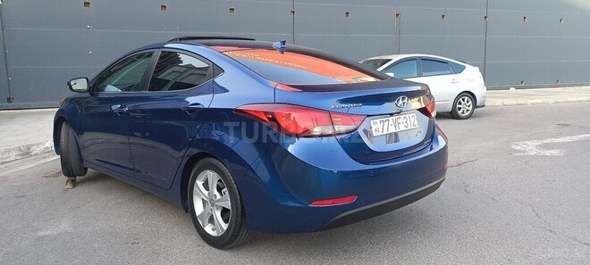 Hyundai Elantra 2015, 127,000 km - 1.8 л - Bakı
