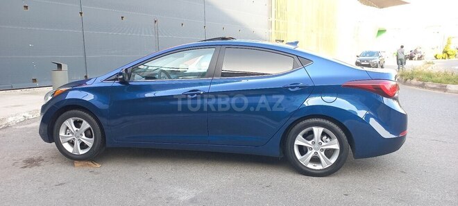 Hyundai Elantra 2015, 127,000 km - 1.8 л - Bakı