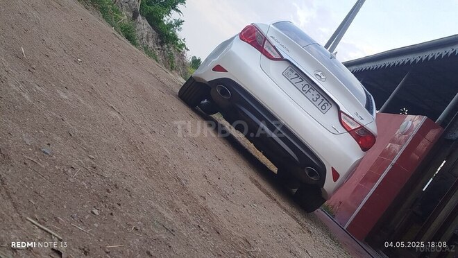 Hyundai Sonata 2014, 167,000 km - 2.0 l - Salyan