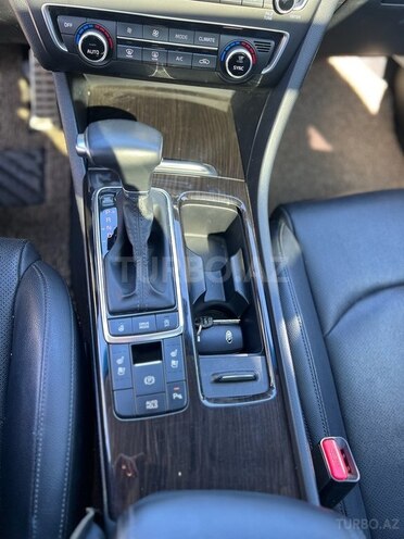 Kia K5-14