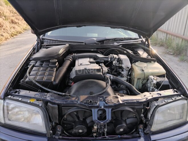 Mercedes C 200 1996, 298,000 km - 2.0 l - Xırdalan