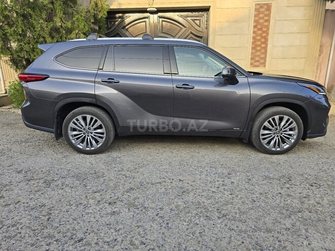 Toyota Highlander 2022, 37,534 km - 2.5 l - Bakı