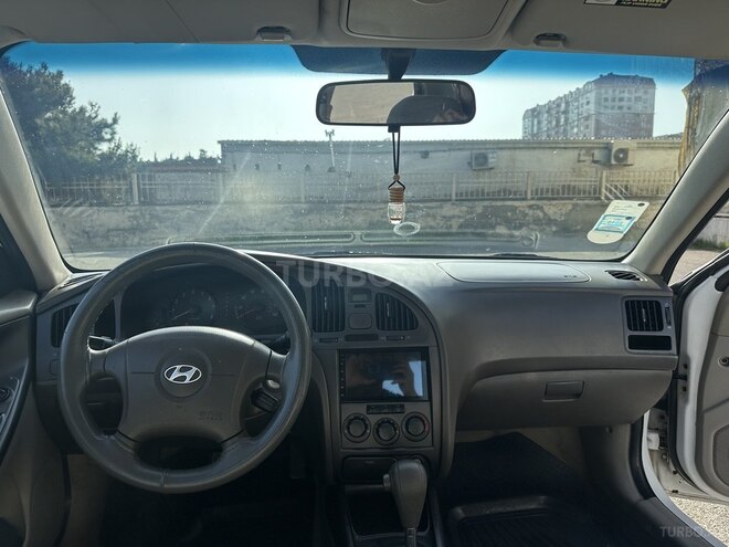 Hyundai Elantra 2004, 215,000 km - 2.0 л - Bakı