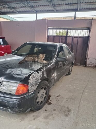 Mercedes C 180 1995, 375,000 km - 1.8 l - Bakı