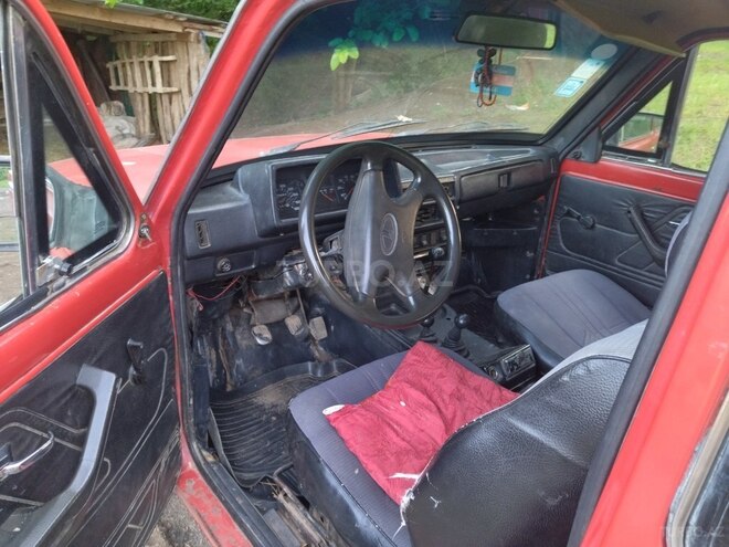 LADA (VAZ) Niva 1996, 755,000 km - 1.7 l - Lerik