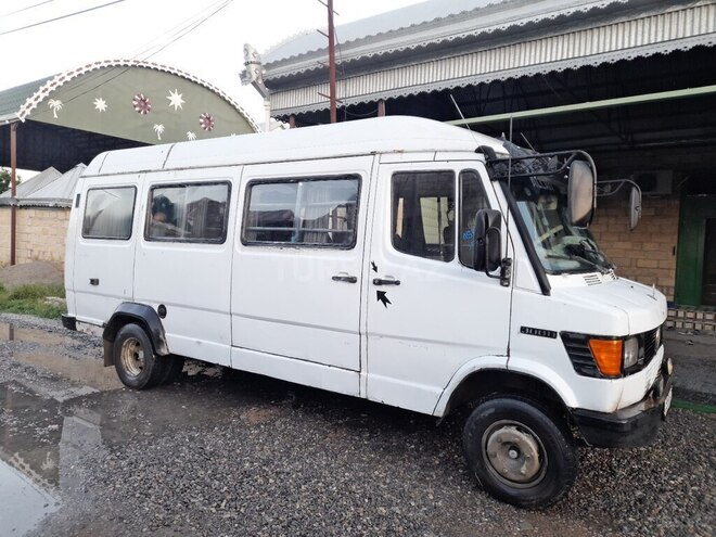 Mercedes  1990, 120,000 km - 2.9 l - Bərdə