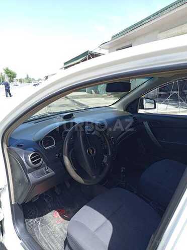 Chevrolet Aveo-6