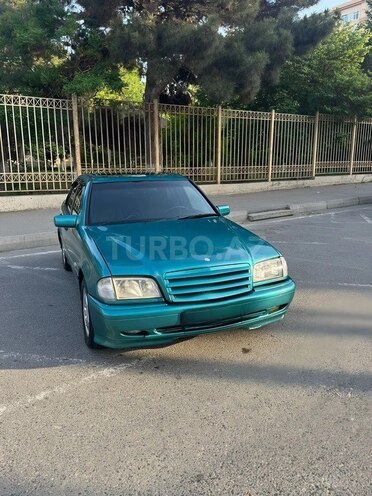 Mercedes C 180 1999, 359,000 km - 1.8 l - Bakı