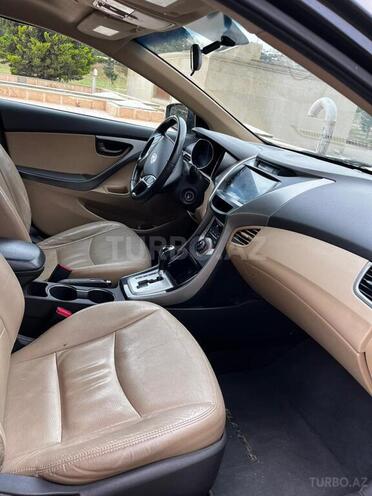 Hyundai Elantra 2012, 211,373 km - 1.8 l - Bakı