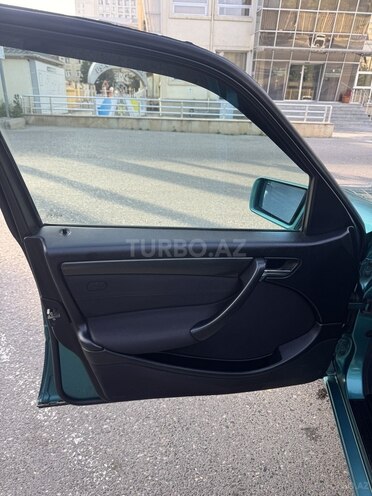 Mercedes C 180 1999, 359,000 km - 1.8 l - Bakı