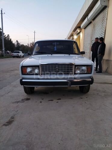 LADA (VAZ) 2107 2004, 31,000 km - 1.6 l - Şirvan