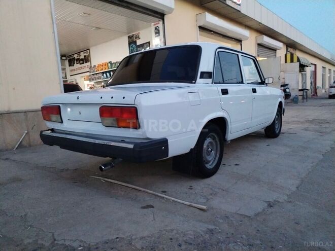 LADA (VAZ) 2107 2004, 31,000 km - 1.6 l - Şirvan