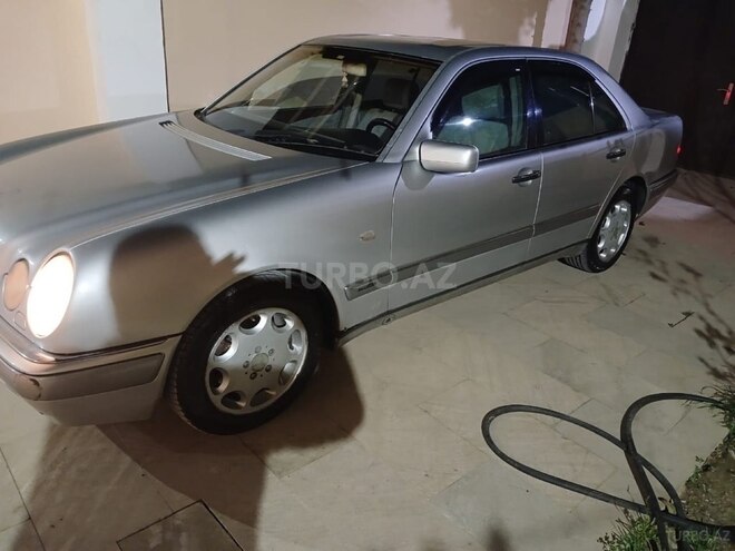 Mercedes E 280 1998, 380,000 km - 2.8 l - Bakı