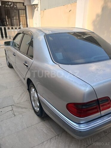 Mercedes E 280 1998, 380,000 km - 2.8 l - Bakı