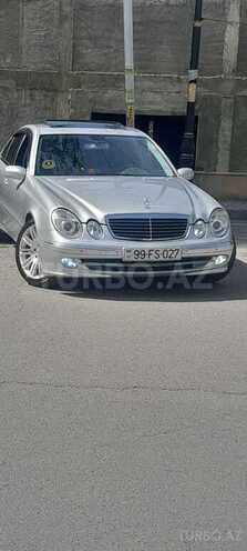 Mercedes E 260 2003, 300,000 km - 2.6 l - Quba