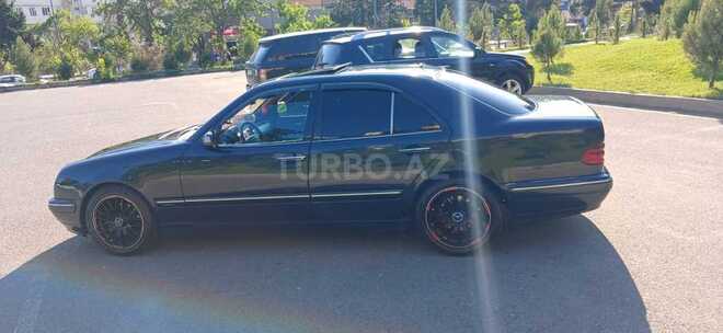 Mercedes E 220 d 2000, 422,000 km - 2.2 l - Bakı