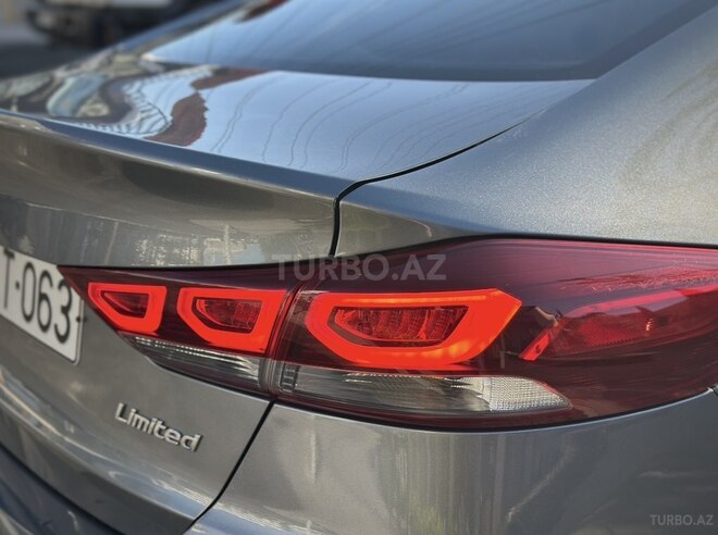 Hyundai Elantra 2016, 160,000 km - 2.0 л - Bakı