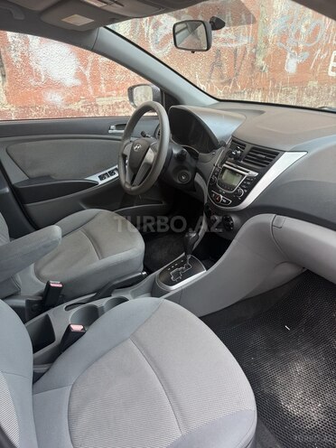 Hyundai Accent 2013, 135,213 km - 1.6 l - Bakı