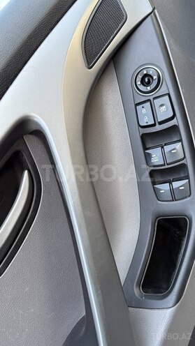 Hyundai Elantra 2015, 241,402 km - 1.8 l - Bakı