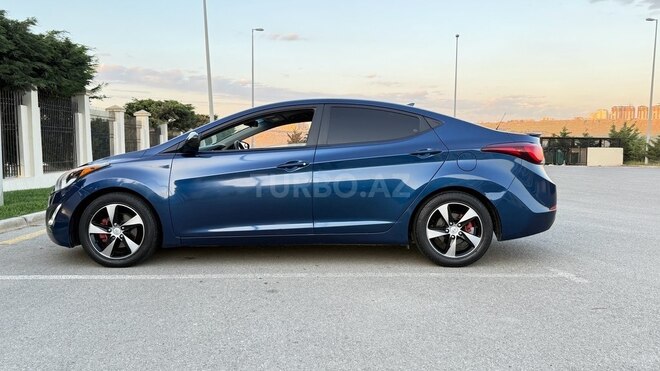 Hyundai Elantra 2015, 241,402 km - 1.8 l - Bakı