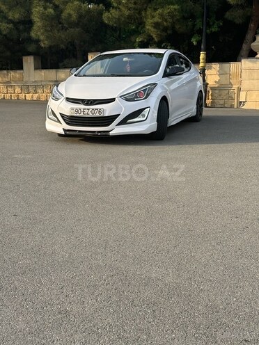 Hyundai Elantra 2015, 220,000 km - 1.6 l - Bakı