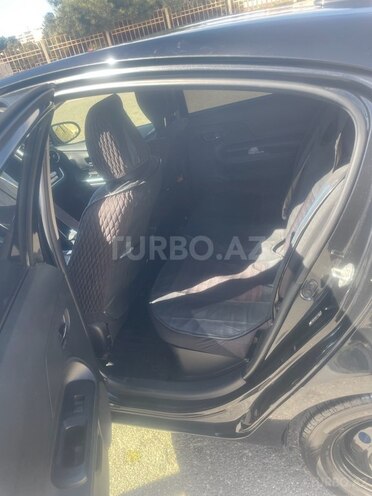 Toyota Prius C 2015, 169,000 km - 1.5 l - Bakı