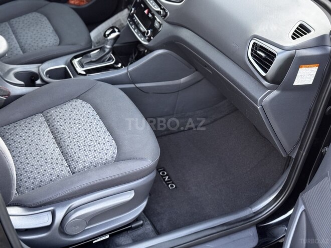 Hyundai IONIQ 2017, 131,200 km - 1.6 l - Bakı