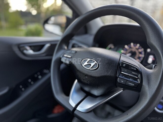 Hyundai IONIQ 2017, 131,200 km - 1.6 l - Bakı