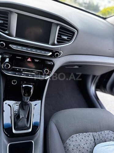 Hyundai IONIQ 2017, 131,200 km - 1.6 l - Bakı