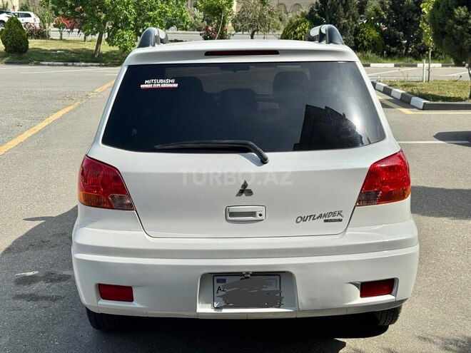 Mitsubishi Outlander 2002, 167,543 km - 2.4 l - Sumqayıt