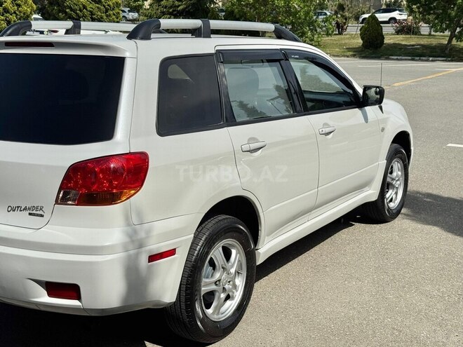 Mitsubishi Outlander 2002, 167,543 km - 2.4 l - Sumqayıt