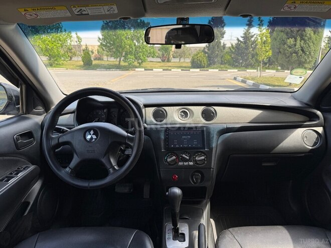 Mitsubishi Outlander 2002, 167,543 km - 2.4 l - Sumqayıt