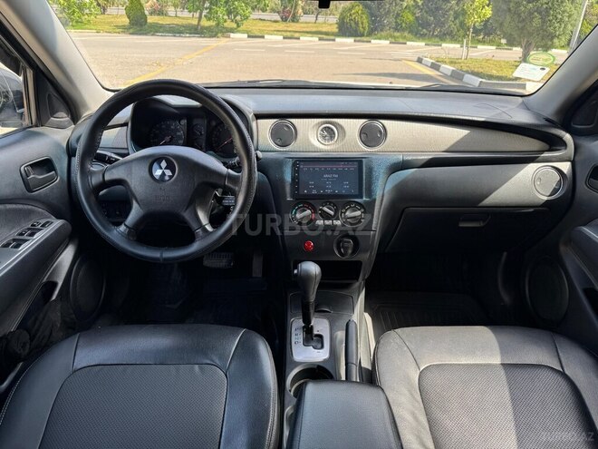 Mitsubishi Outlander 2002, 167,543 km - 2.4 l - Sumqayıt