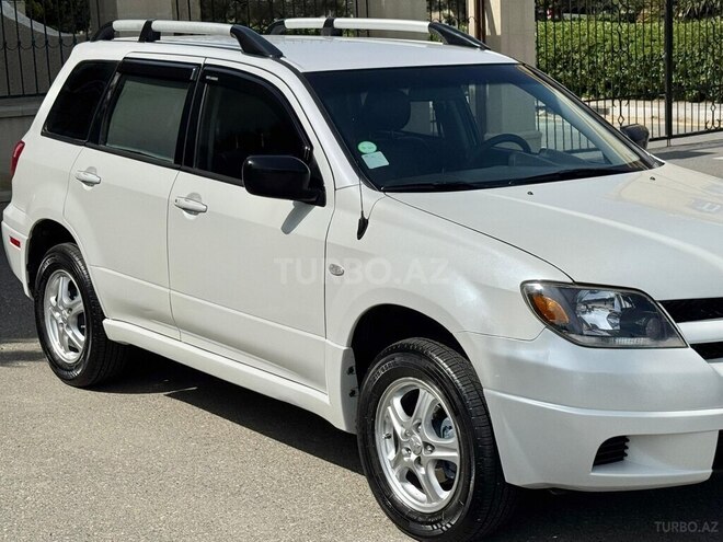 Mitsubishi Outlander 2002, 167,543 km - 2.4 l - Sumqayıt