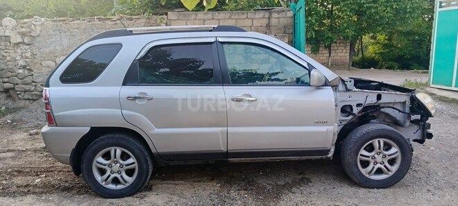 Kia Sportage 2005, 240,000 km - 2.0 л - Tovuz