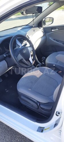 Hyundai Accent 2016, 208,000 km - 1.6 l - Bakı