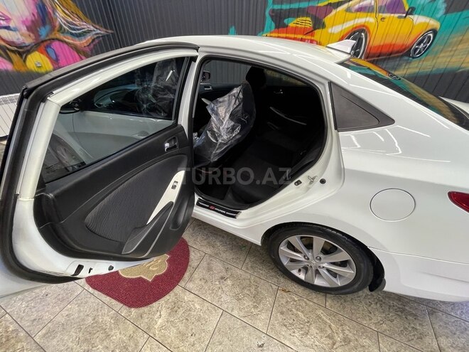Hyundai Accent 2011, 218,000 km - 1.6 l - Bakı