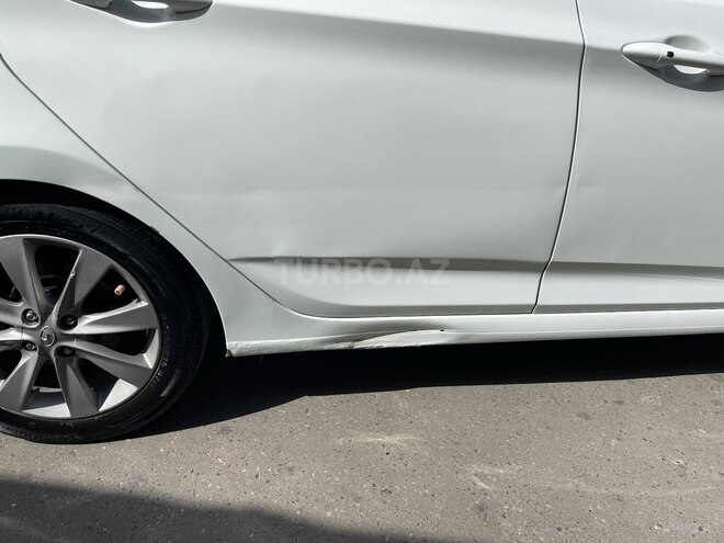 Hyundai Accent 2011, 218,000 km - 1.6 l - Bakı