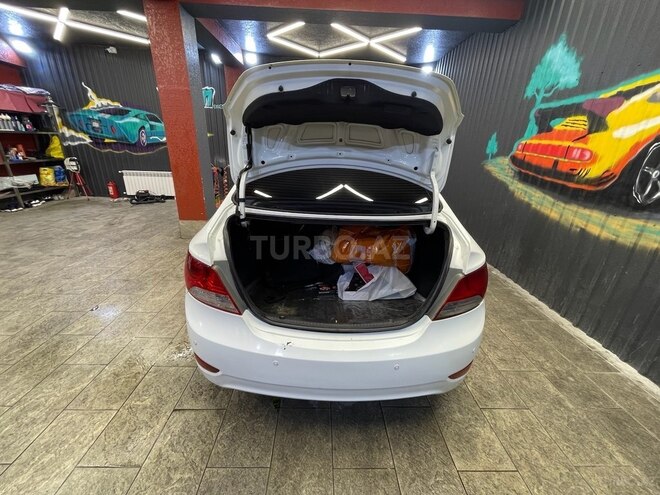 Hyundai Accent 2011, 218,000 km - 1.6 l - Bakı