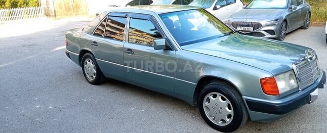 Mercedes E 200 1992, 275,336 km - 2.0 l - Bakı