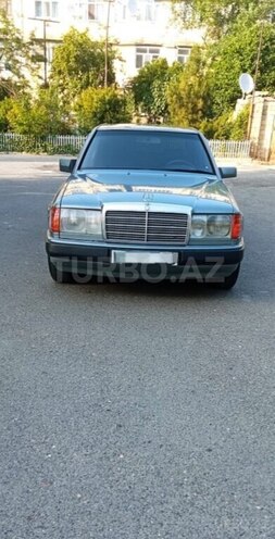 Mercedes E 200 1992, 275,336 km - 2.0 l - Bakı