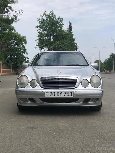 Mercedes E 240 2000, 296,000 km - 2.4 l - Gəncə