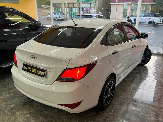 Hyundai Accent 2015, 185,000 km - 1.4 л - Sumqayıt