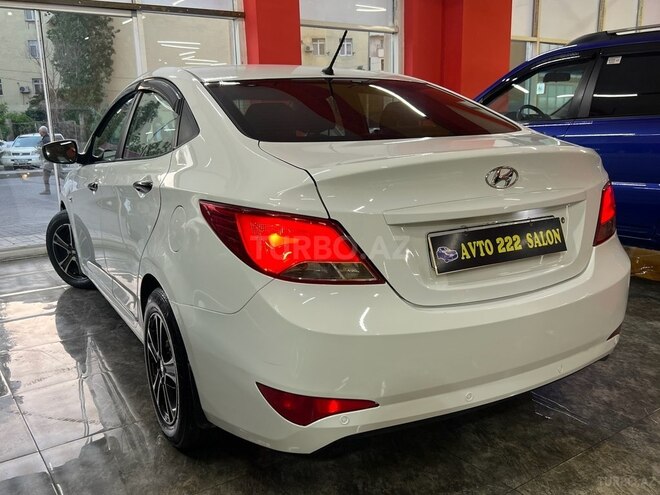 Hyundai Accent 2015, 185,000 km - 1.4 л - Sumqayıt