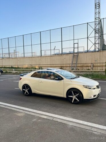 Kia Cerato Koup 2010, 251,000 km - 2.0 l - Bakı