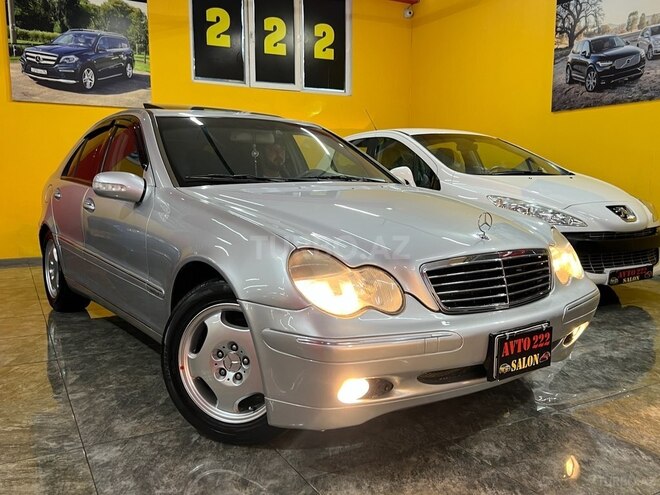 Mercedes C 240 2001, 250,000 km - 2.4 л - Sumqayıt