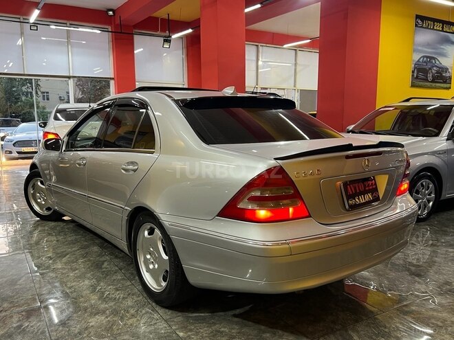 Mercedes C 240 2001, 250,000 km - 2.4 л - Sumqayıt