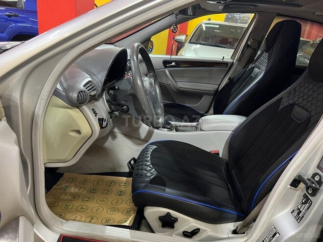 Mercedes C 240 2001, 250,000 km - 2.4 л - Sumqayıt